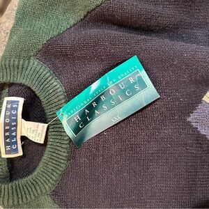 Green and Black Men's Sweater